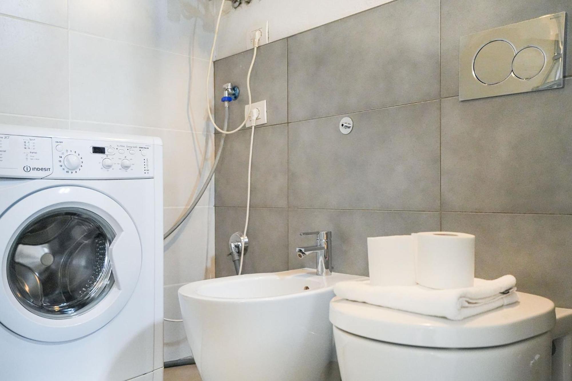Duomo Center Apartment Mediolan Zewnętrze zdjęcie